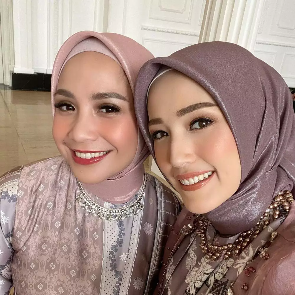 Nagita Slavina jadi model busana muslim © 2021 brilio.net