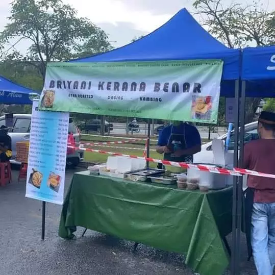 Nama lucu tempat usaha © berbagai sumber Nama lucu tempat usaha © berbagai sumber