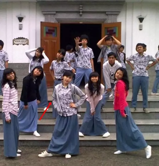 seleb seragam SMA © 2021 brilio.net