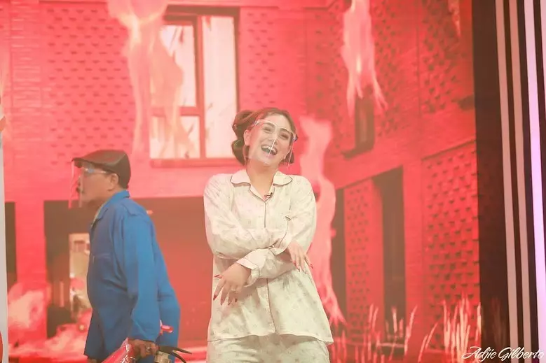 Celine Evangelista syuting acara Ramadan © 2021 brilio.net Instagram Celine Evangelista syuting acara Ramadan © 2021 brilio.net Instagram