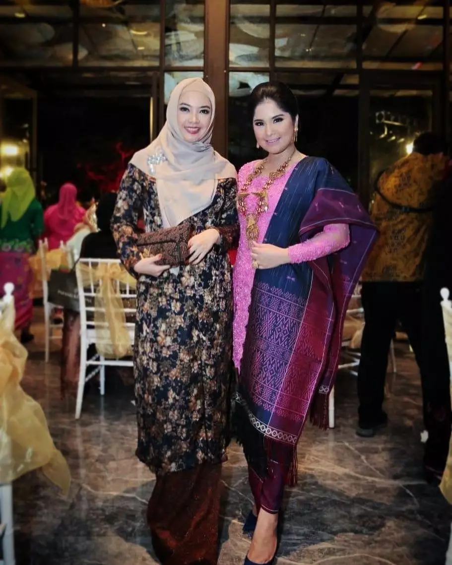 annisa aliya kebaya © Instagram annisa aliya kebaya © Instagram