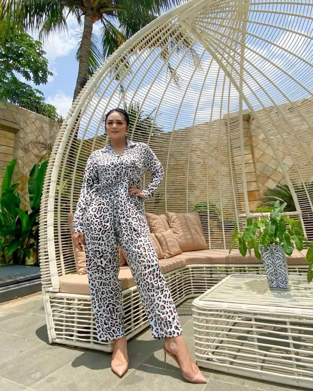 beda gaya seleb anggota dpr di keseharian © instagram