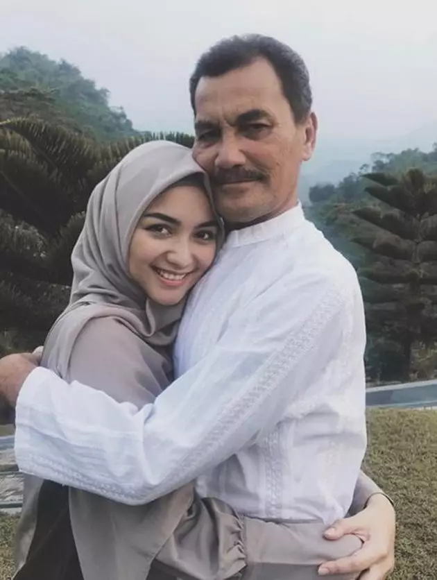kenangan Citra Kirana dengan sang ayah © 2021 brilio.net