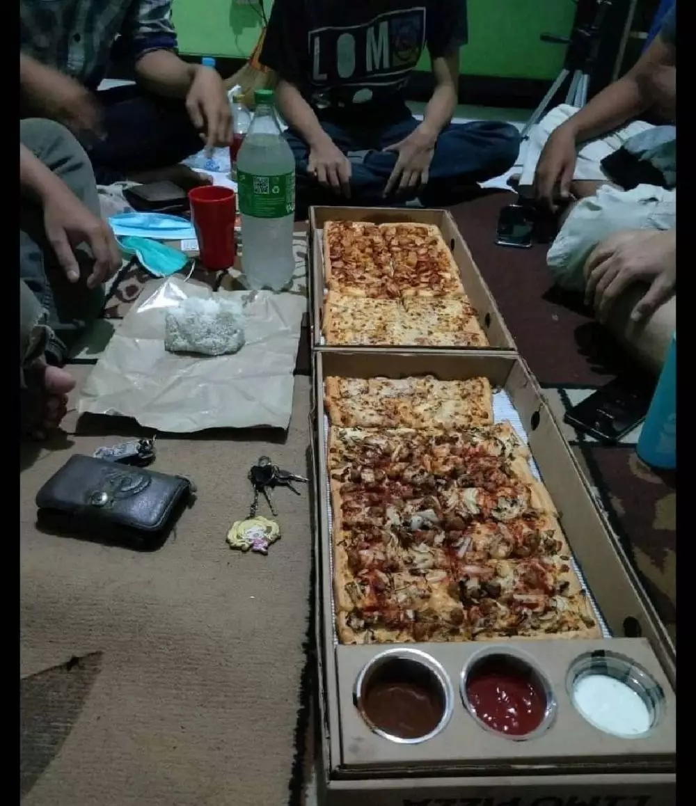 menu buka puasa nyeleneh © Berbagai Sumber