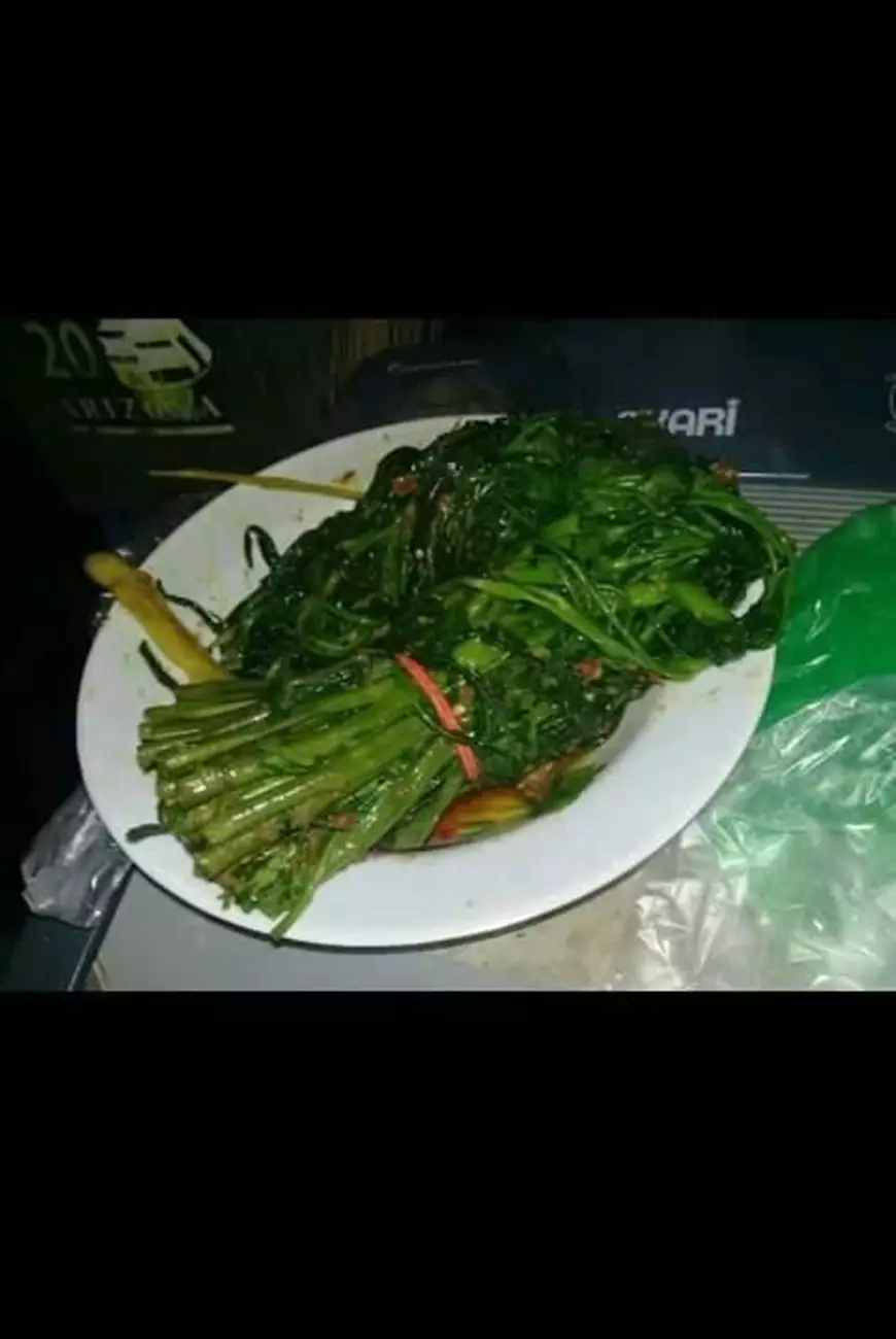 menu buka puasa nyeleneh © Berbagai Sumber