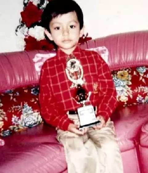 masa kecil Angga Yunanda © Instagram masa kecil Angga Yunanda © Instagram