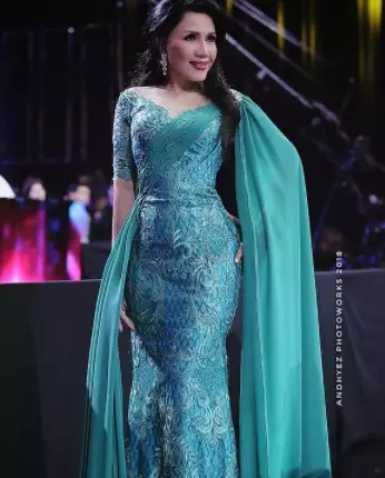 Potret terbaru Rita Sugiarto © Instagram/@ritsu1909