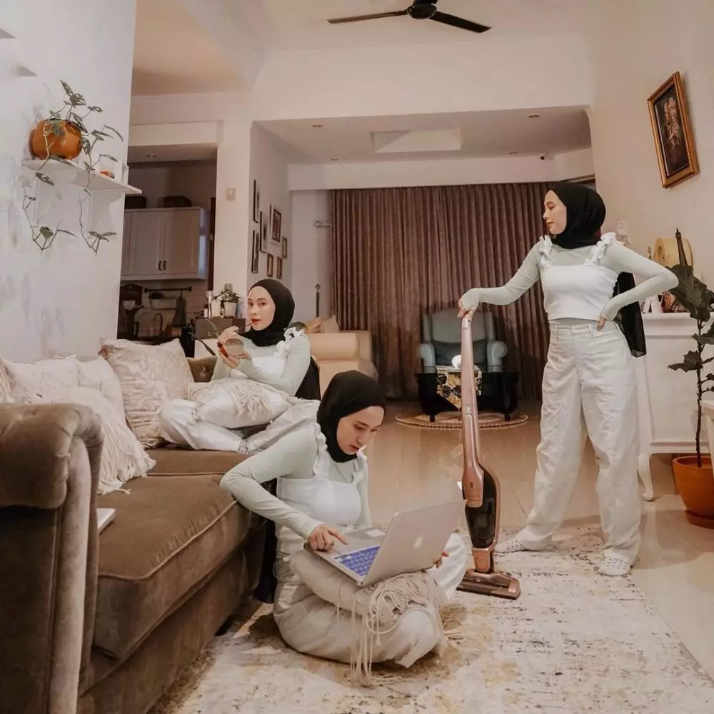 penampakan rumah melki bajaj © berbagai sumber