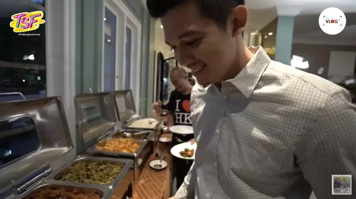 buka puasa keluarga Zaskia © YouTube buka puasa keluarga Zaskia © YouTube