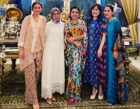 Momen Mayangsari buka puasa bareng geng sosialita © Instagram/@mayangsari_official