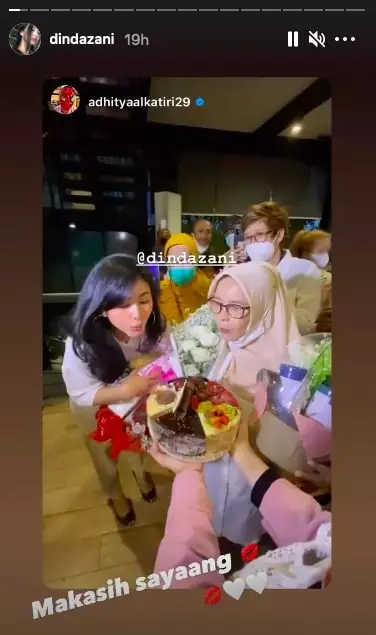 Momen ultah Adinda Azani © Instagram