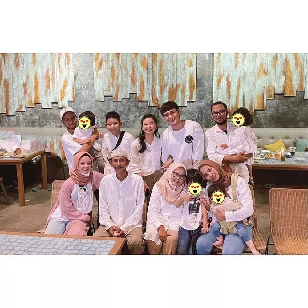 Momen ultah Adinda Azani © Instagram