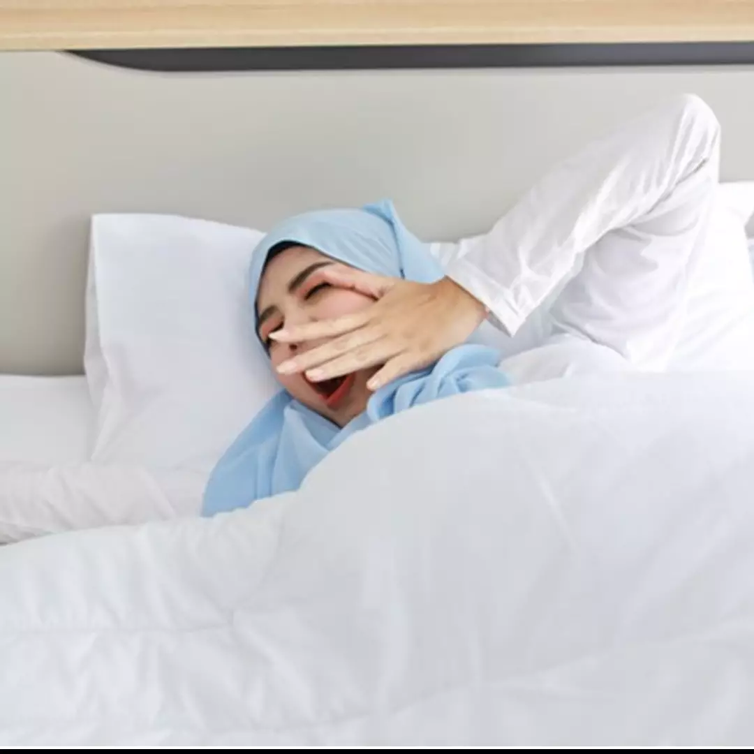 Amalan sunah sebelum tidur menurut ajaran Rasulullah, beserta doanya