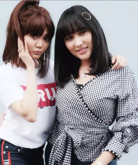 rina nose tiru gaya seleb lain © 2021 brilio.net