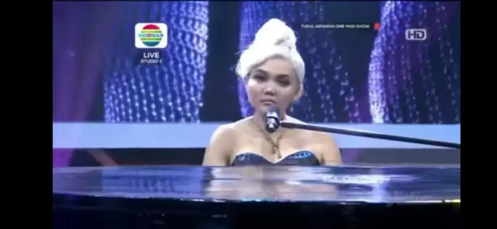 rina nose tiru gaya seleb lain © 2021 brilio.net