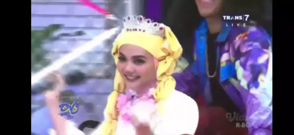 rina nose tiru gaya seleb lain © 2021 brilio.net