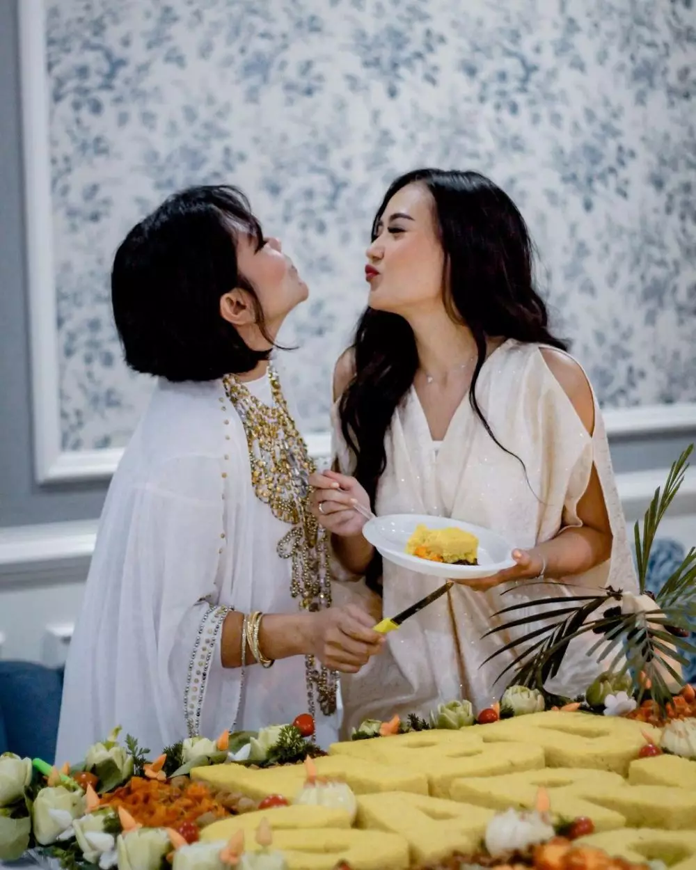 ulang tahun Sarah Gibson © berbagai sumber ulang tahun Sarah Gibson © berbagai sumber