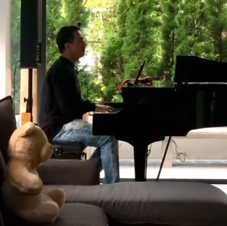 rumah Joe Taslim © Instagram