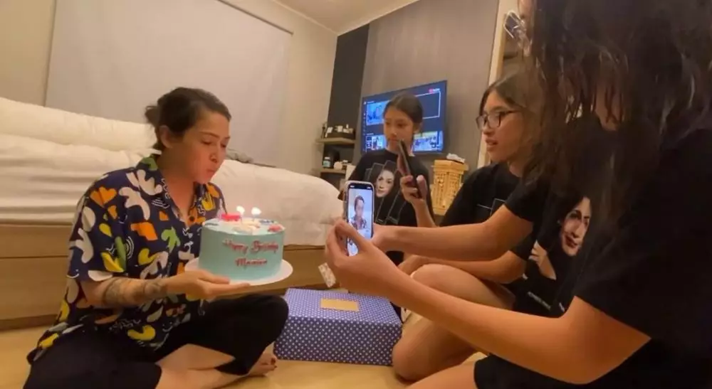 mieke ultah ke-44 © Instagram mieke ultah ke-44 © Instagram