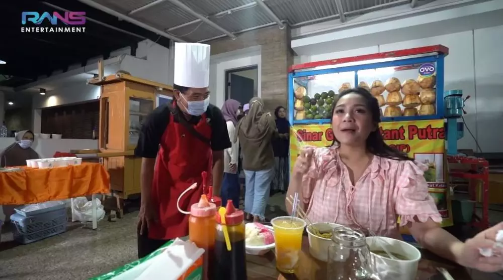 Nagita ngidam jajanan masa kecil © YouTube