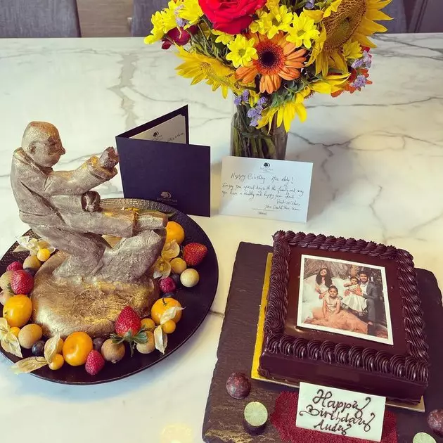 momen ultah ke 38 ady item Instagram