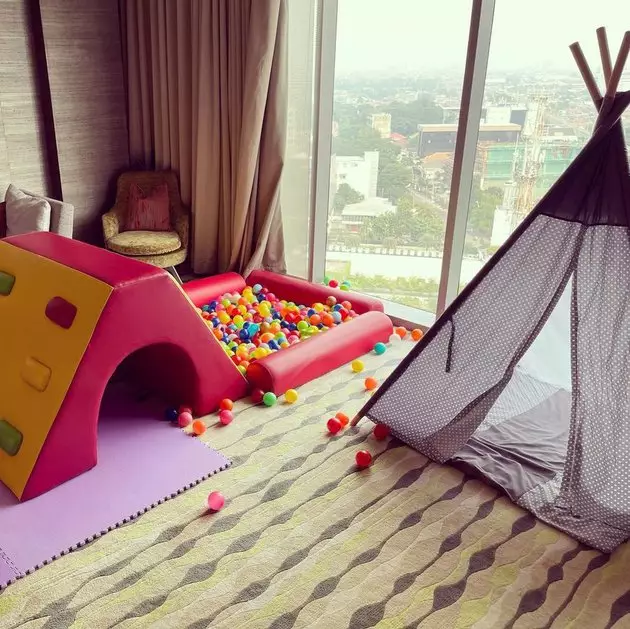 momen ultah ke 38 ady item Instagram