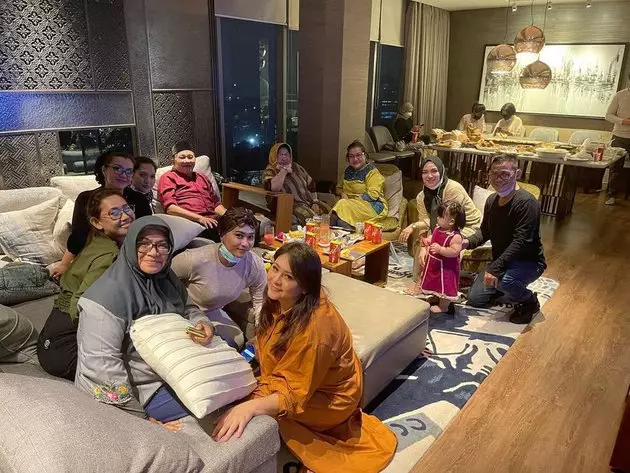 momen ultah ke 38 ady item Instagram