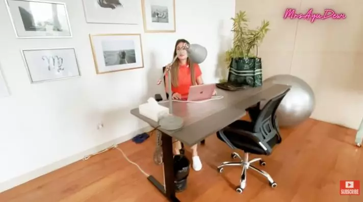 kantor Luna Maya © YouTube kantor Luna Maya © YouTube