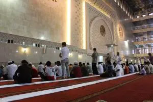 Perbedaan khutbah, tabligh, dan dakwah lengkap beserta keutamaannya