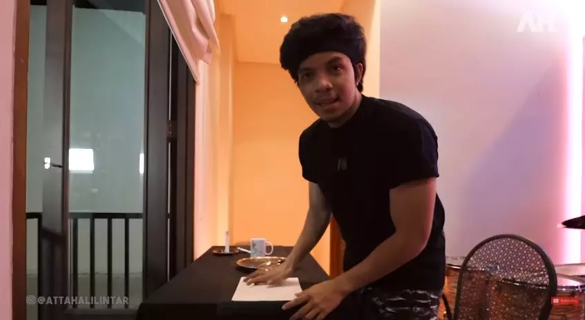 Momen dinner romantis Atta dan Aurel Youtube/Atta Halilintar