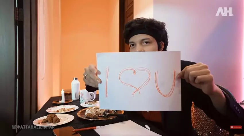 Momen dinner romantis Atta dan Aurel Youtube/Atta Halilintar