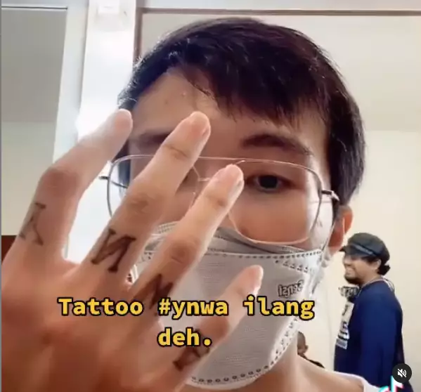 dr. tirta hapus tato © 2021 brilio.net dr. tirta hapus tato © 2021 brilio.net