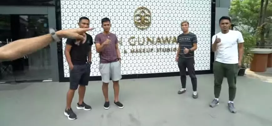 Ivan Gunawan make over pemain Rans FC © 2021 brilio.net