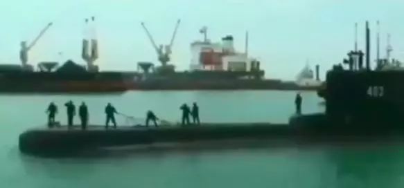 saudara kang komar kru kri Berbagai sumber