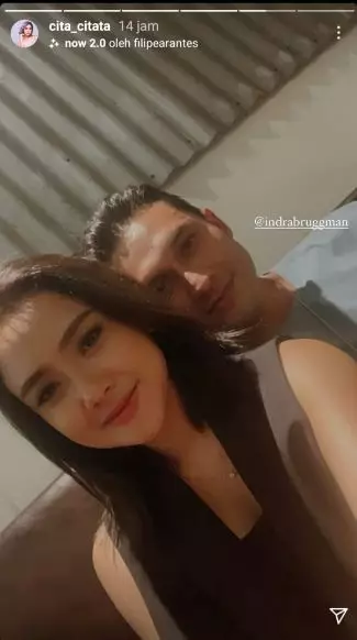 Momen kedekatan Cita Citata dan Indra Bruggman © berbagai sumber