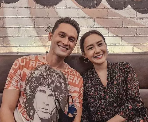 Momen kedekatan Cita Citata dan Indra Bruggman © berbagai sumber