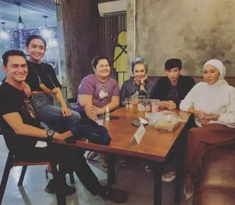 Momen kedekatan Cita Citata dan Indra Bruggman © berbagai sumber