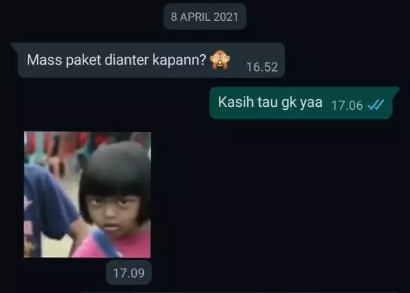 Balasan chat customer paket © Twitter