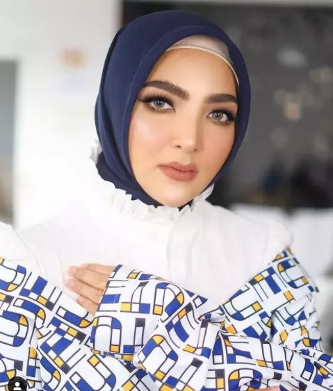 ashanty berbusana muslim © 2021 brilio.net ashanty berbusana muslim © 2021 brilio.net