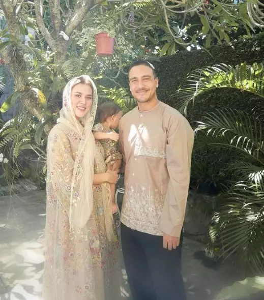 Potret hangat keluarga juri Indonesian Idol dari berbagai sumber