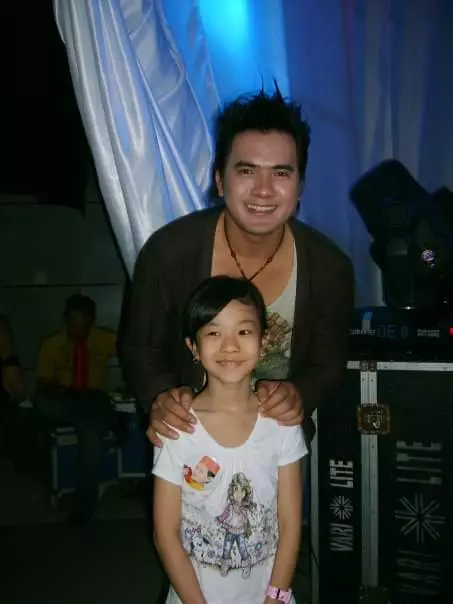 Jessica Jane foto bareng artis © 2021 brilio.net Facebook