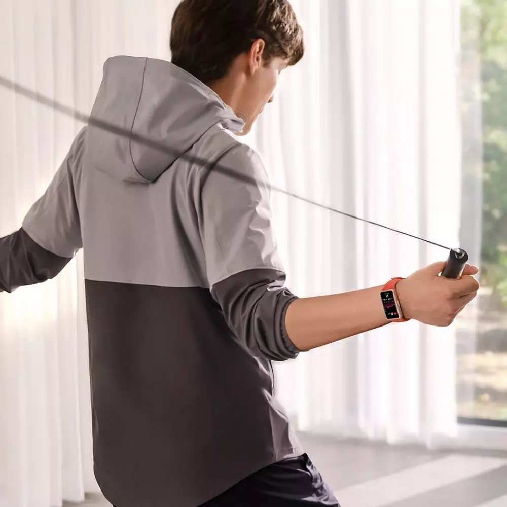 Fakta tentang Huawei Band 6 © 2021 brilio.net