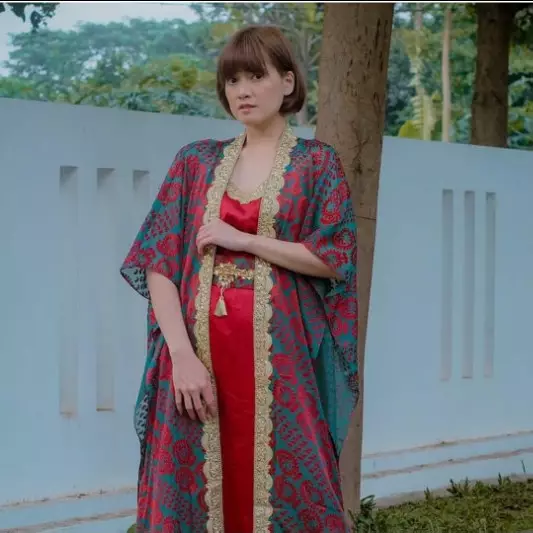 10 Gaya outfit Chika Jessica kenakan dress, bisa jadi inspirasi