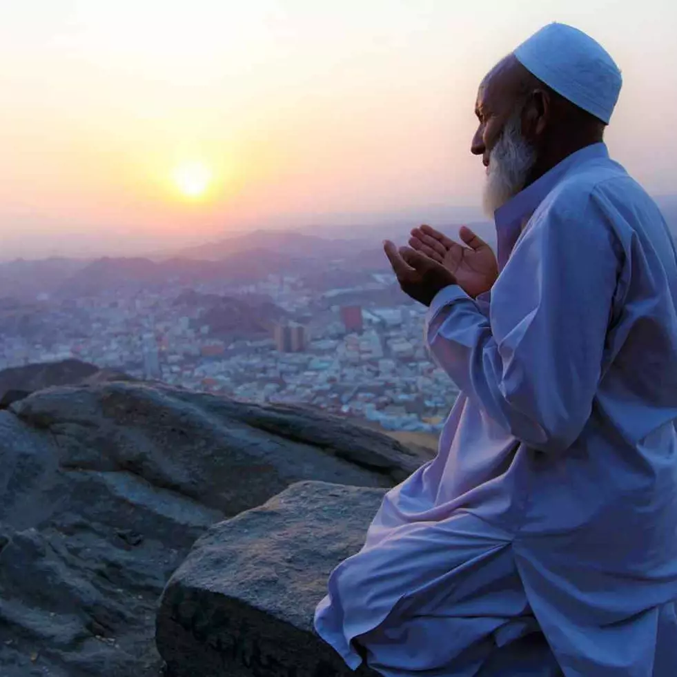 Doa untuk memohon kelancaran rezeki dan dibebaskan dari hutang