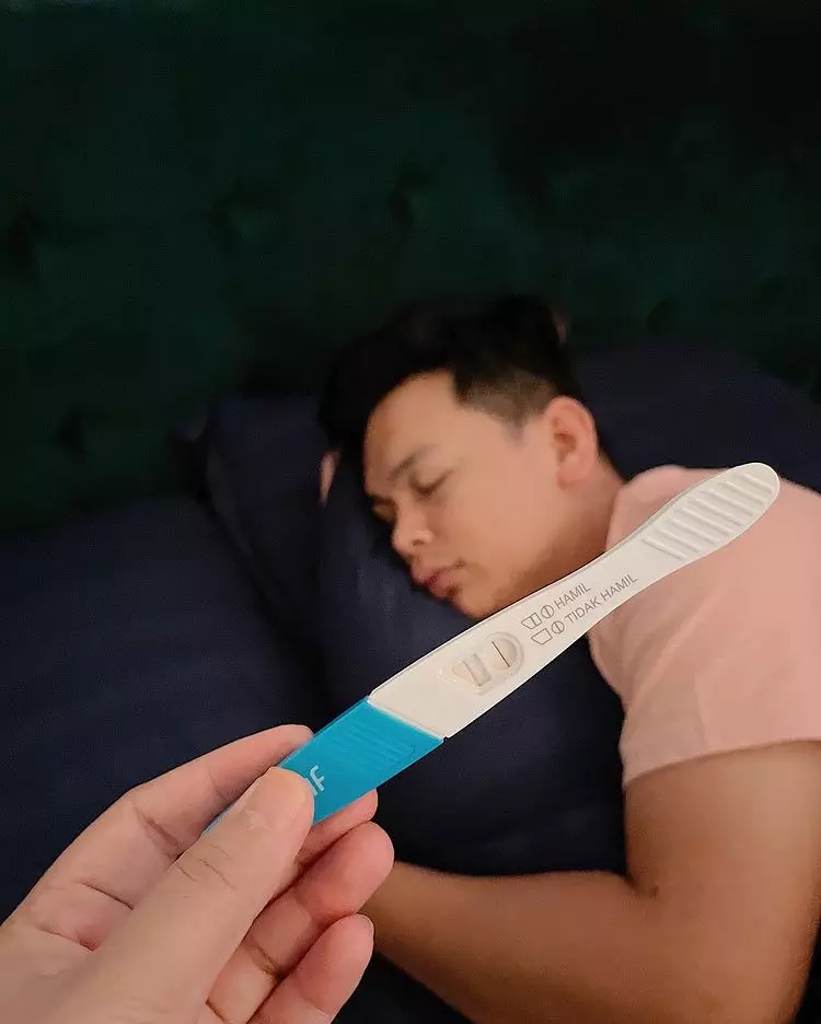 Natta Reza dan Wardah Maulina umumkan kehamilan © 2021 brilio.net