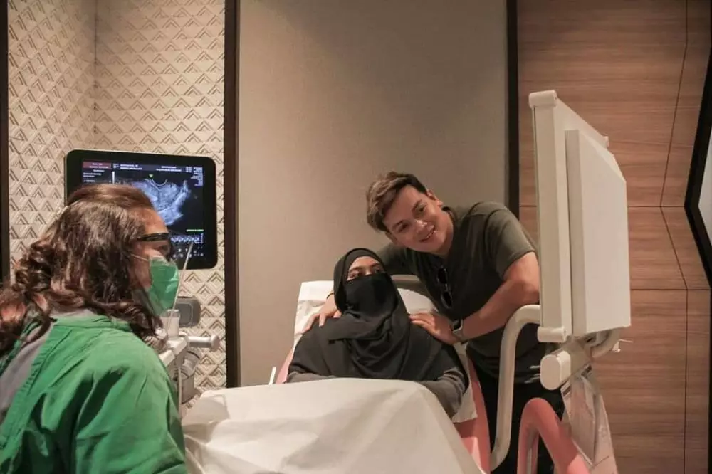 Natta Reza dan Wardah Maulina umumkan kehamilan © 2021 brilio.net