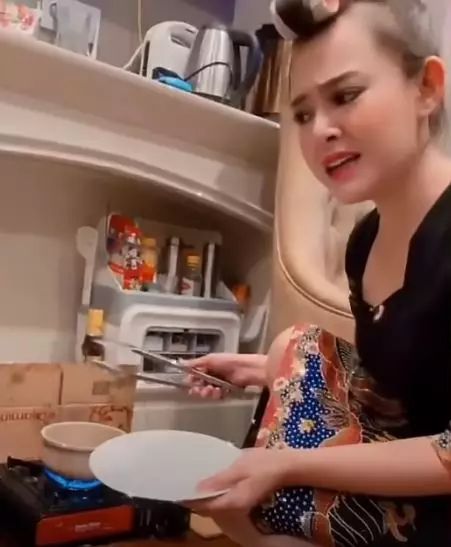 potret pemain Ikatan Cinta buka bersama © 2021 brilio.net potret pemain Ikatan Cinta buka bersama © 2021 brilio.net