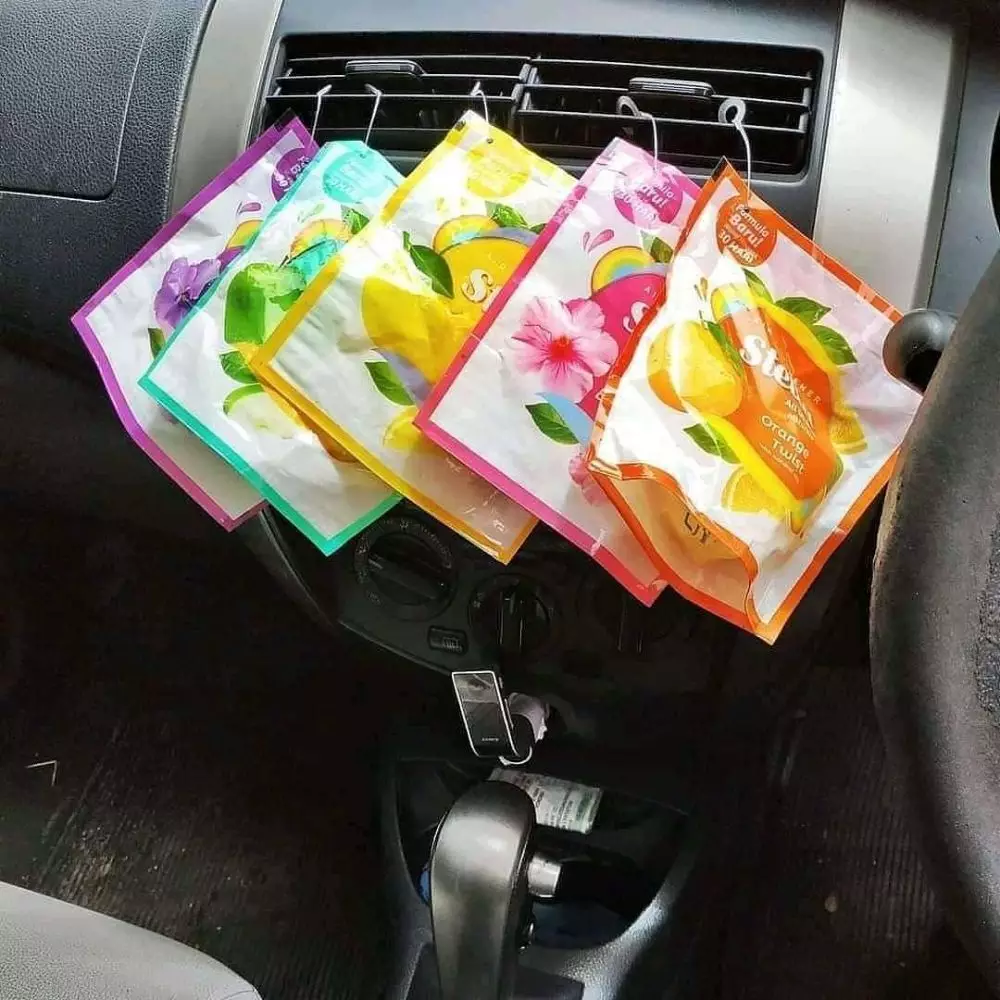 interior mobil nyeneleh © 2021 berbagai sumber