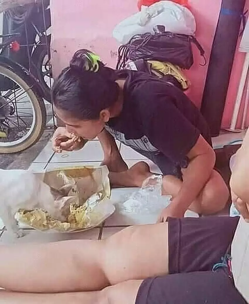 makan bareng kucing © 2021 berbagai sumber makan bareng kucing © 2021 berbagai sumber