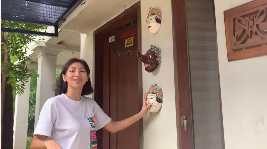 penampakan halaman belakang rumah bimbim slank © YouTube penampakan halaman belakang rumah bimbim slank © YouTube